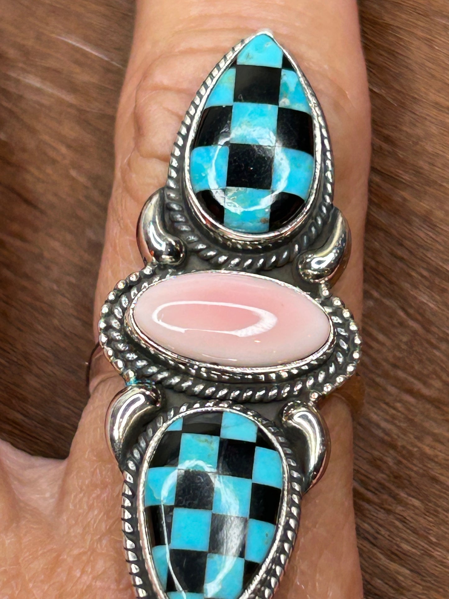 Checkerboard Inlay & Pink Chonch shell SS ring Size 9