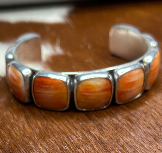 Fredrico Jimenez Spiny Oyster cuff