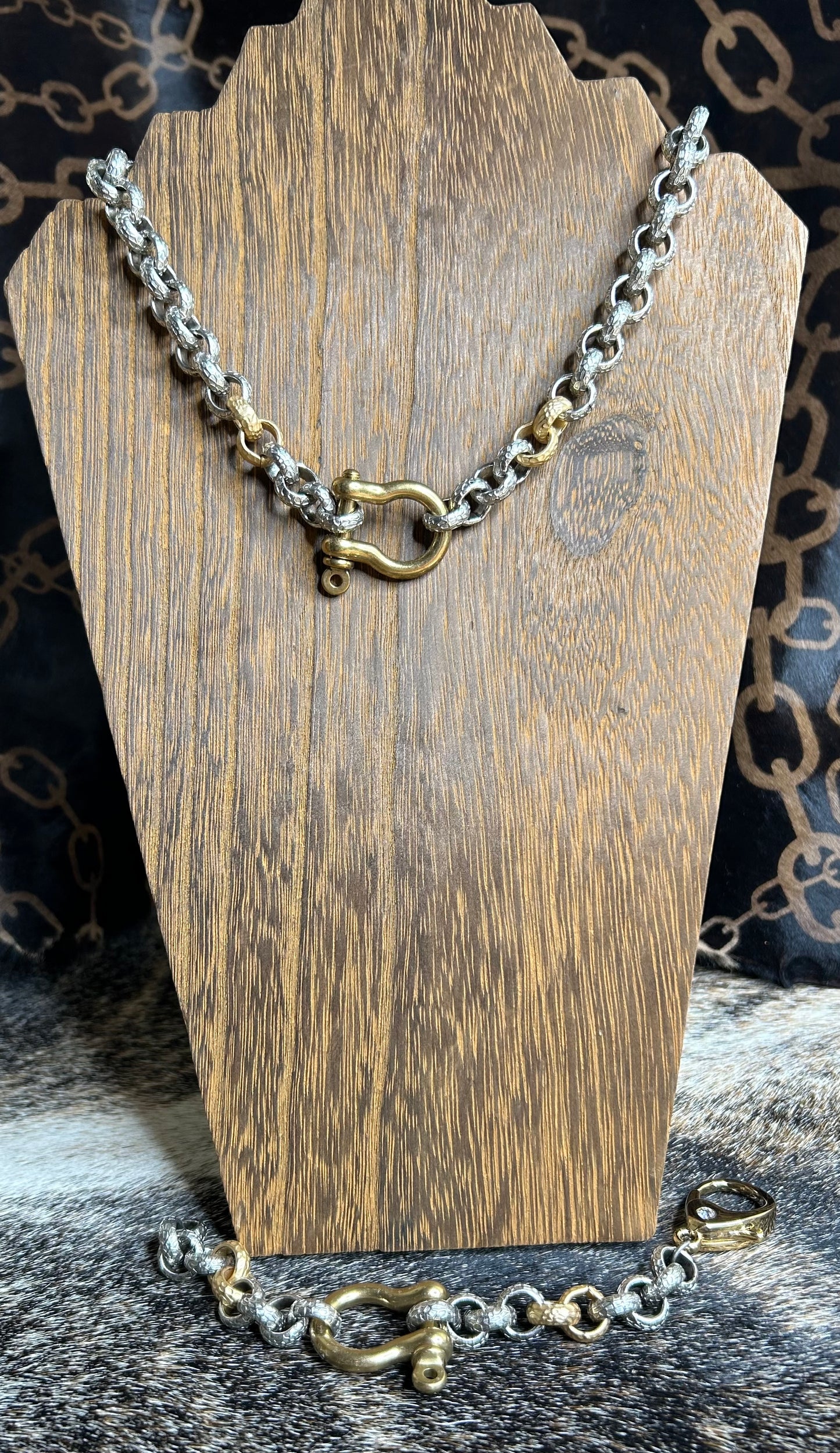 Two-Tone Chain set